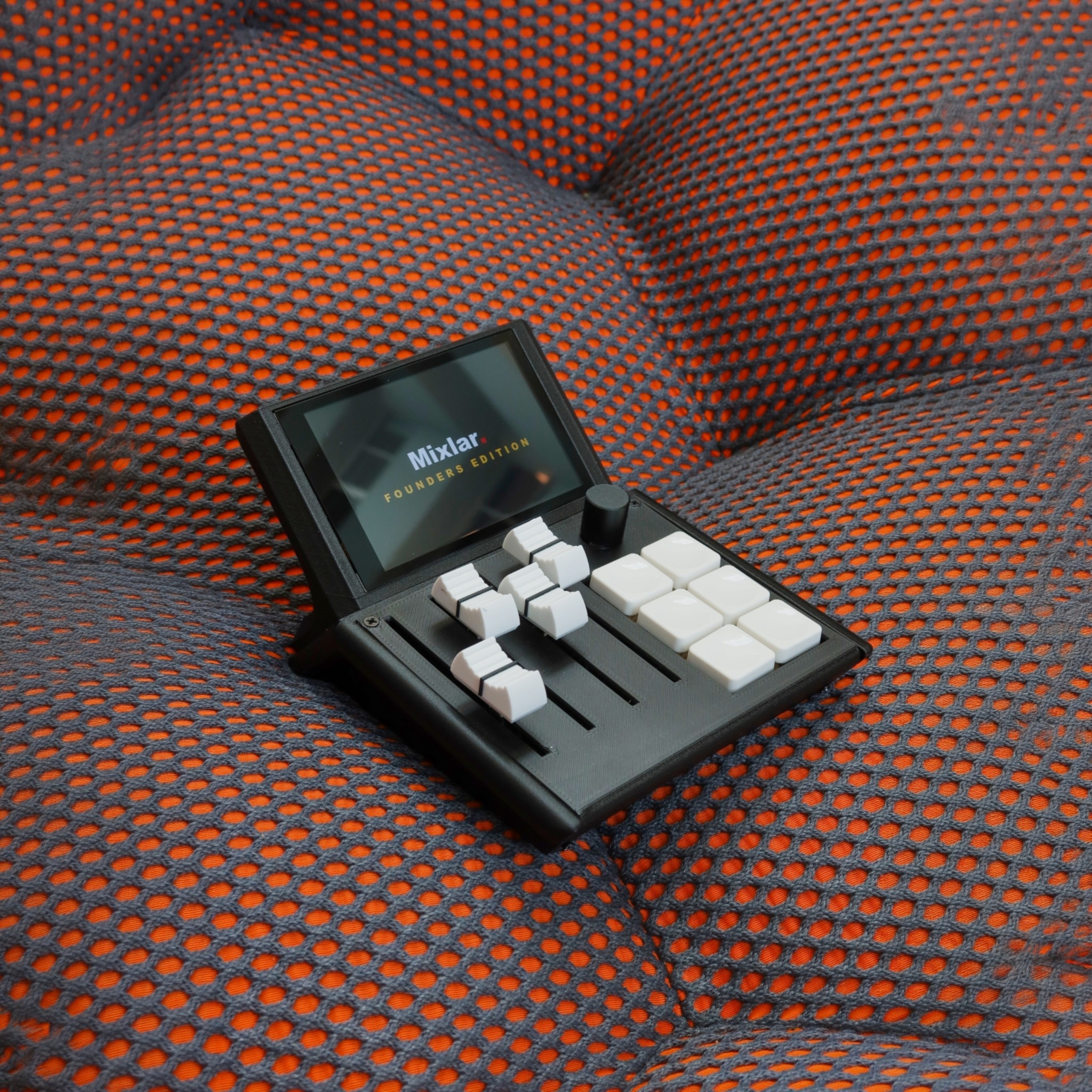 Mixlar M1X